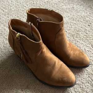 Soda ankle boots women’s 10